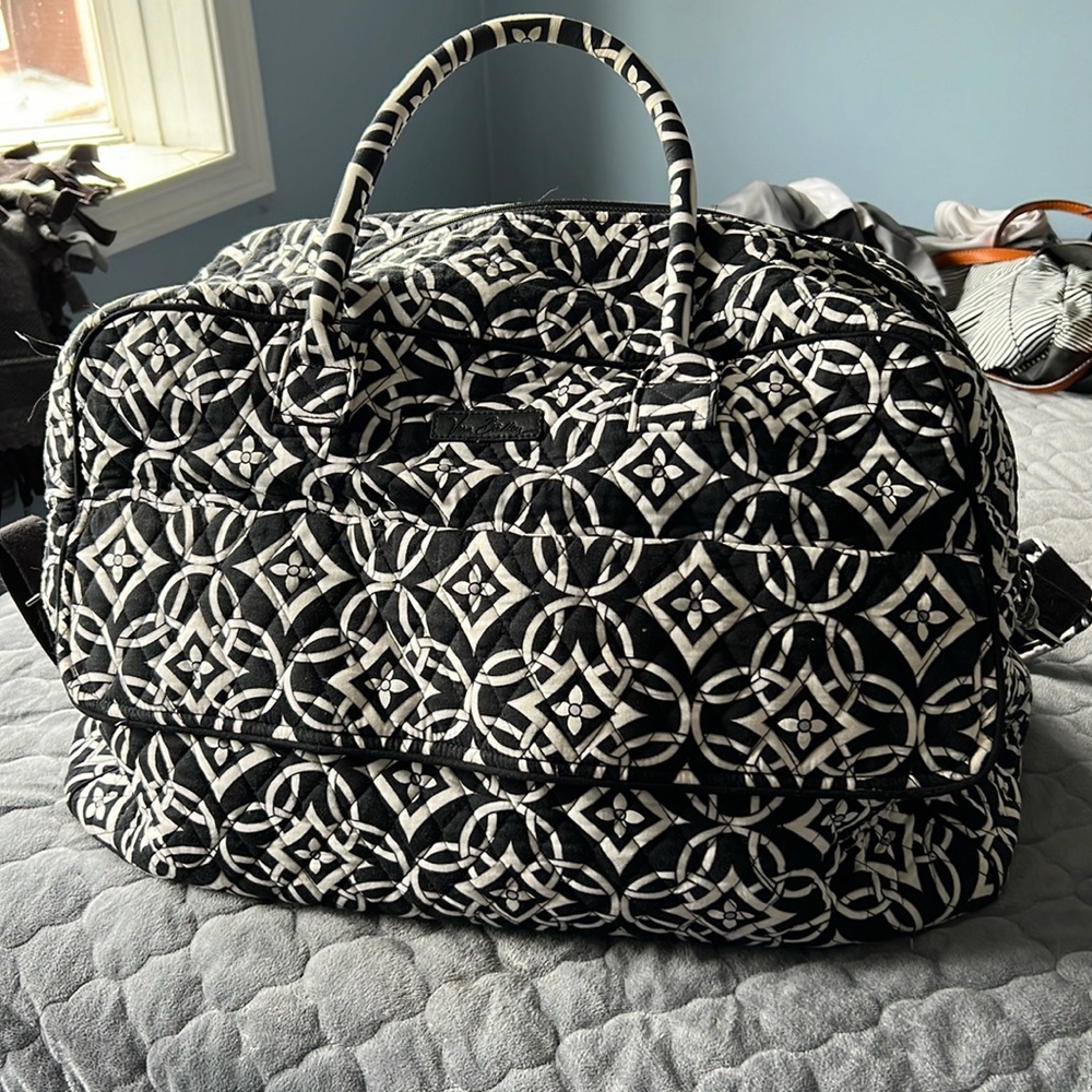 Vera Bradley Concerto pattern luggage tote